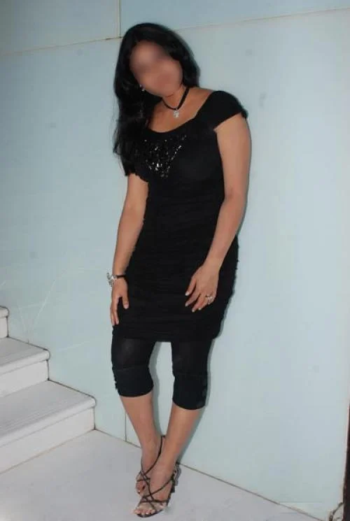 Call Girls Valsad